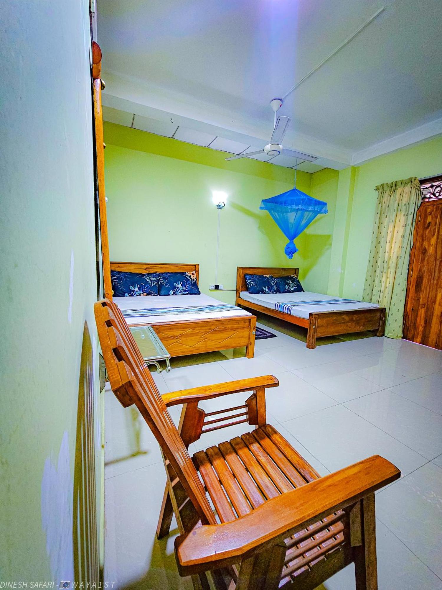 Dinesh Safari Homestay Udawalawe Eksteriør billede