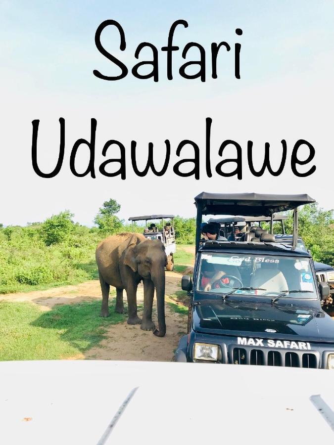 Dinesh Safari Homestay Udawalawe Eksteriør billede